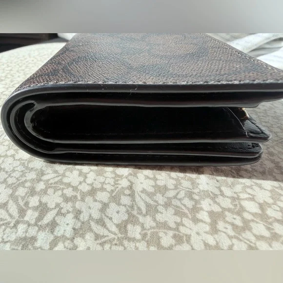Coach Signature Brown and Black Wallet - Picture 3 of 4